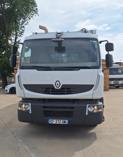 Maquinaria vial Renault Premium 380 DXI