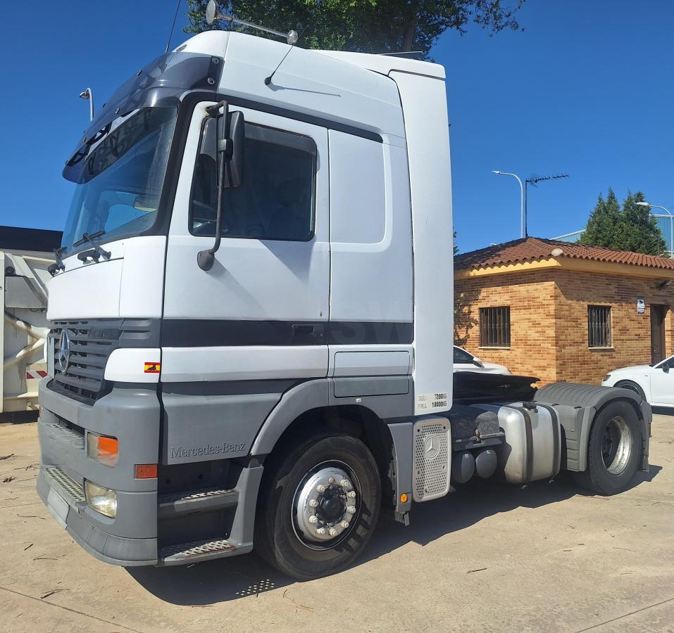 Tracteur Mercedes Actros 1848 LS