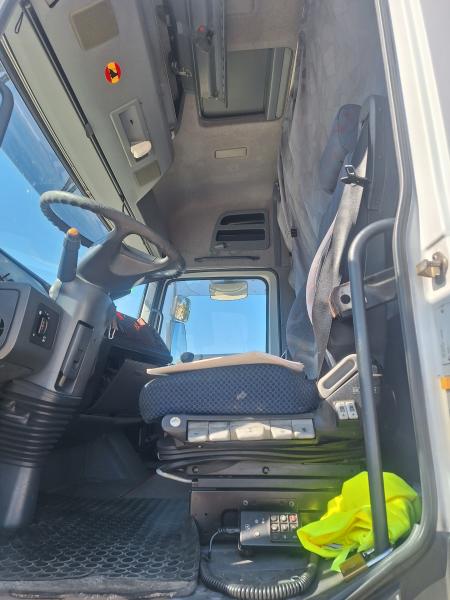 Tracteur Mercedes Actros 1848 LS