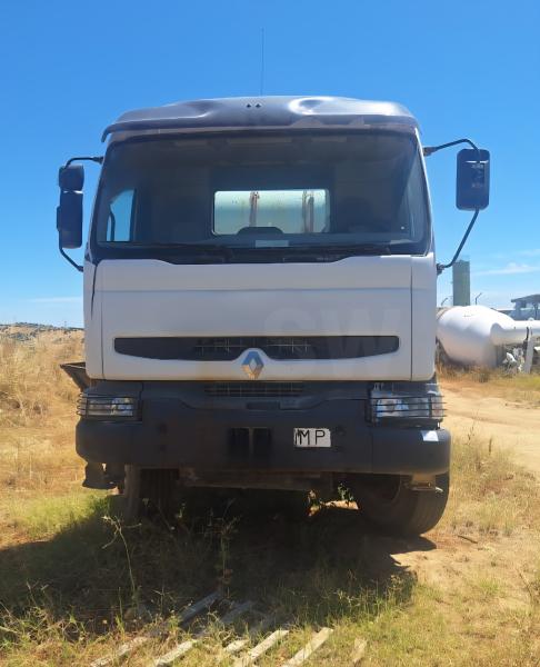 Camião Renault Premium 340