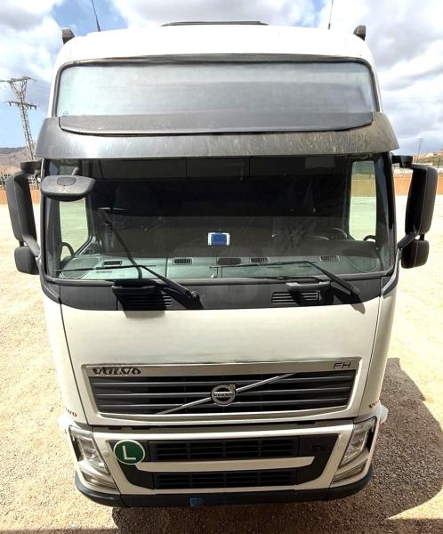 Tractor Volvo FH