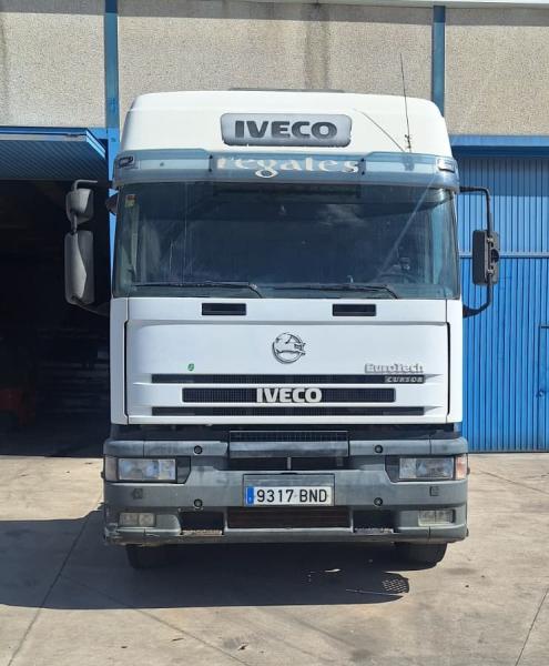 Cabeza tractora Iveco Eurotech