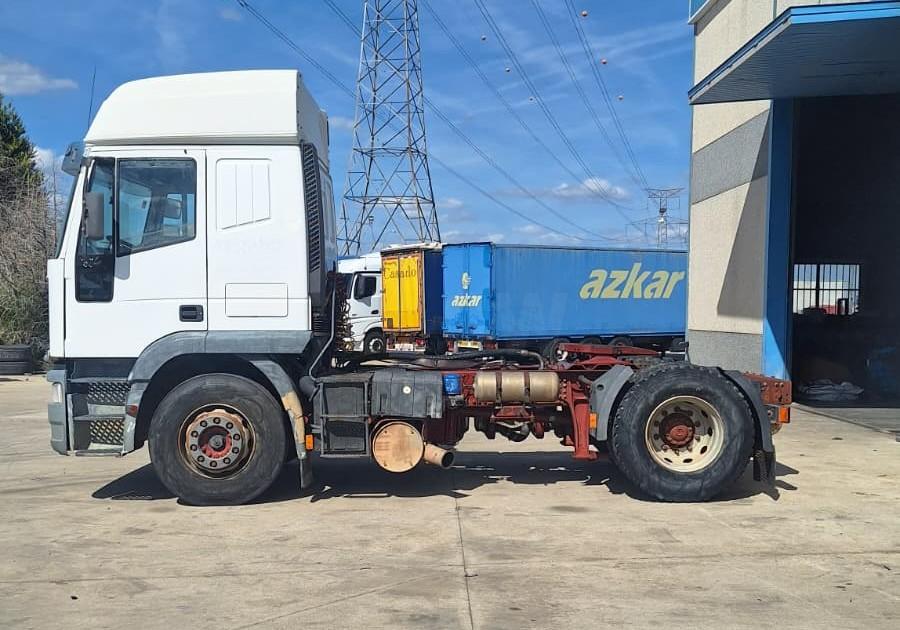 Cabeza tractora Iveco Eurotech
