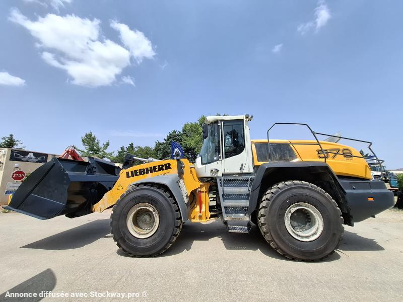 Liebherr L576 