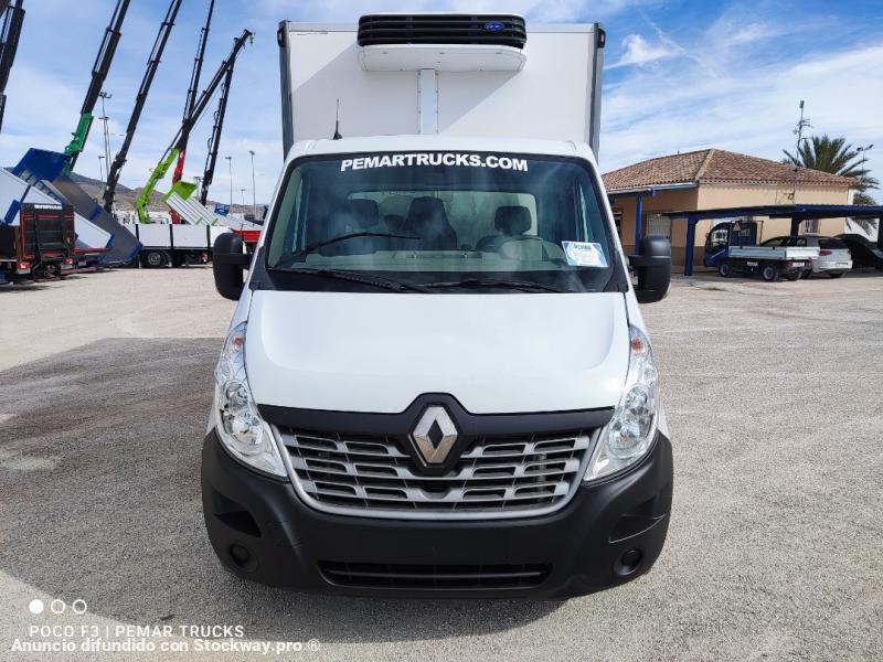 Photo Renault Master 2.3 145 CH image 2/24