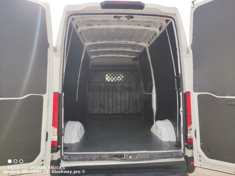Photo Iveco Daily 35 image 16/30