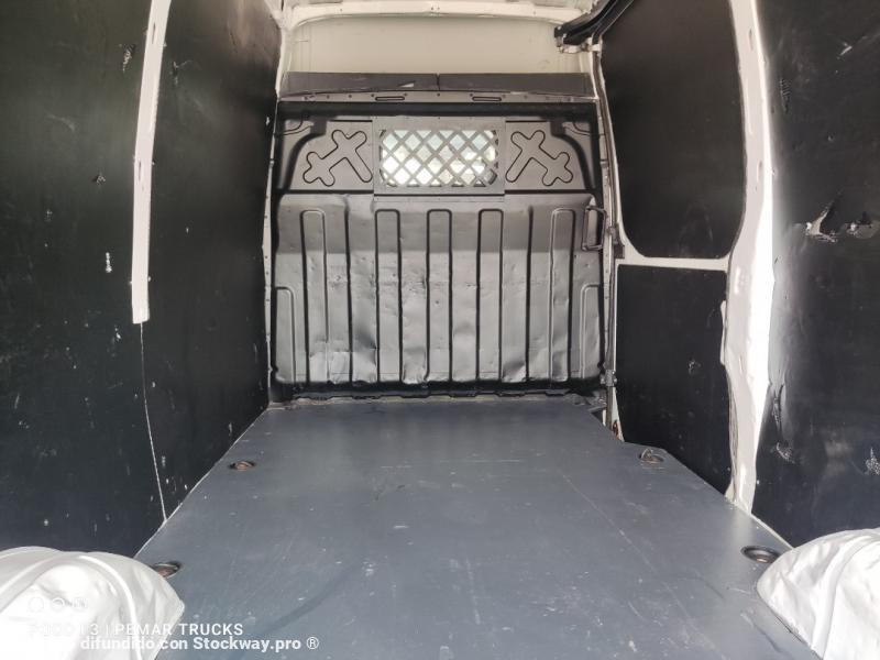 Photo Iveco Daily 35 image 18/30