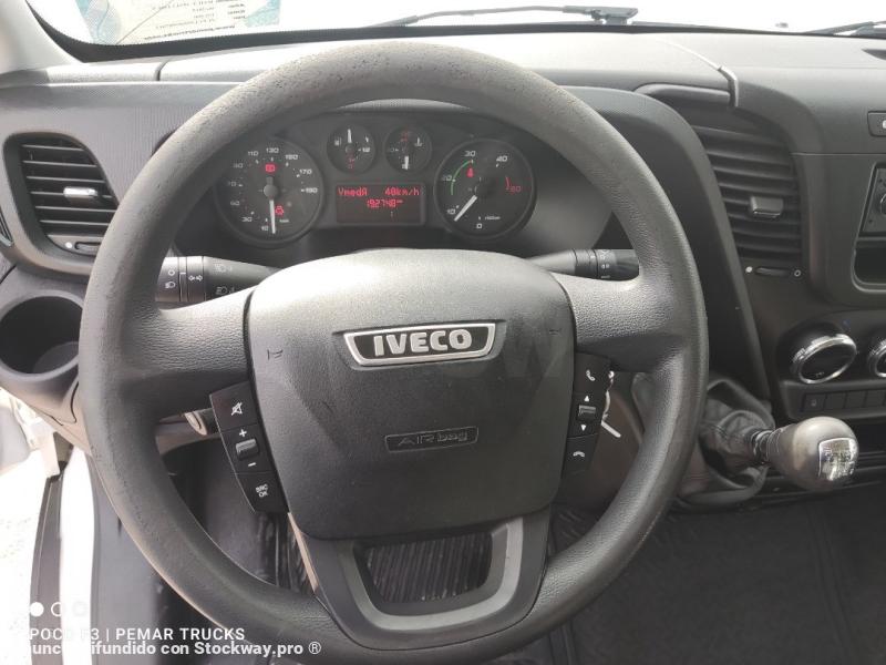 Photo Iveco Daily 35 image 24/30
