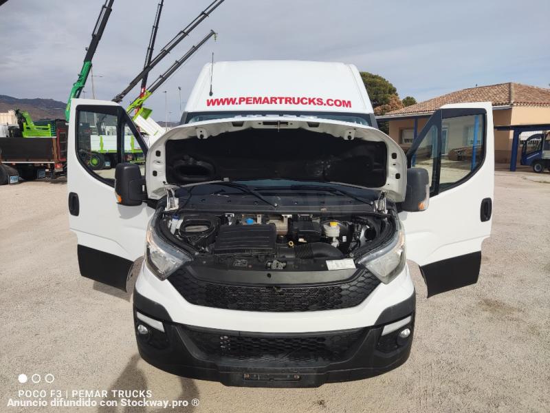 Photo Iveco Daily 35 image 27/30
