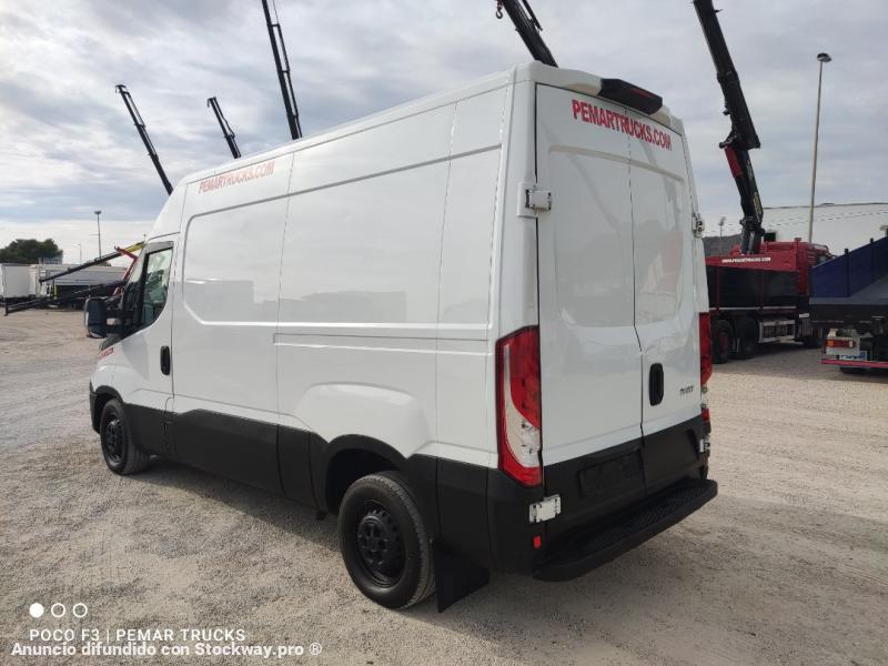 Photo Iveco Daily 35 image 9/30