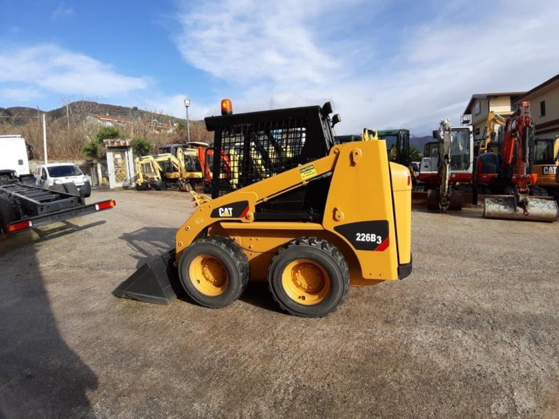 Loader Caterpillar 226B Series 3