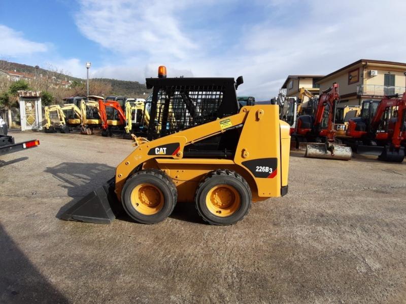 Loader Caterpillar 226B Series 3