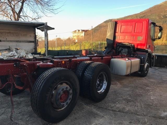 Camion Iveco Stralis AD 260 S 31