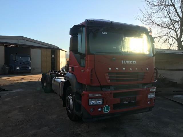 Camion Iveco Stralis AD 260 S 31