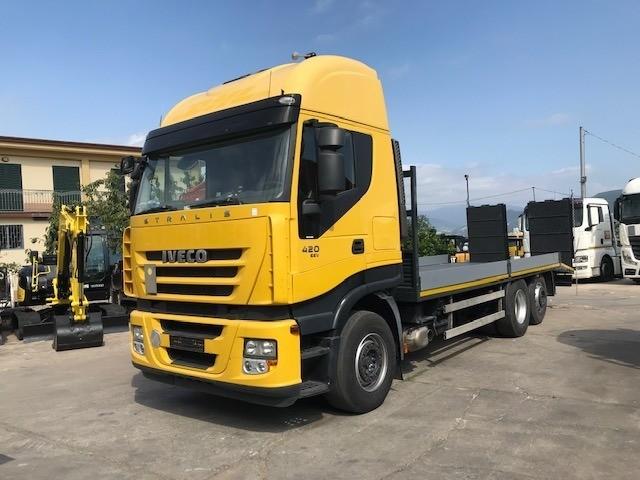 Truck Iveco Stralis 260 S 42