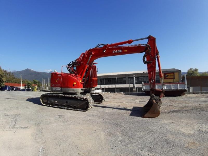 Excavator Case CX135SR