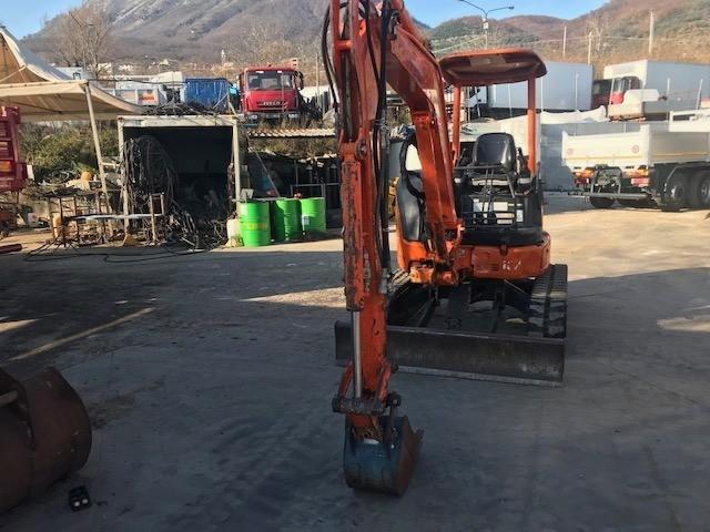 Excavator Komatsu PC35MR-3