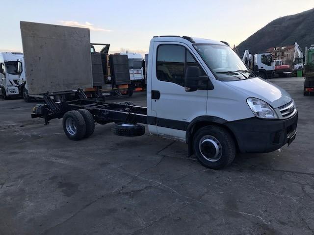 Utilitaire Iveco Daily