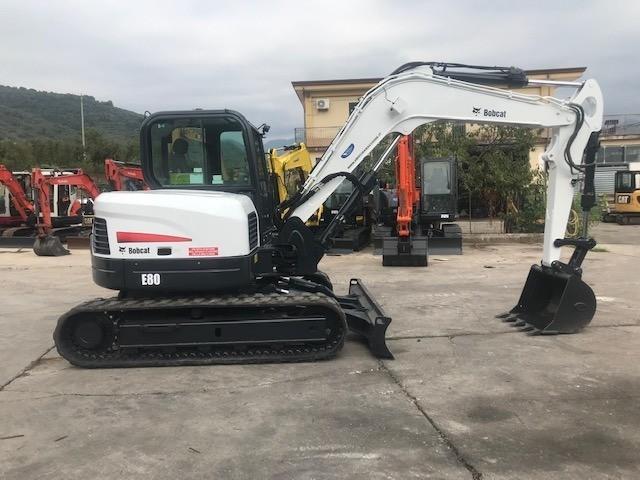 Pelle Bobcat E 80