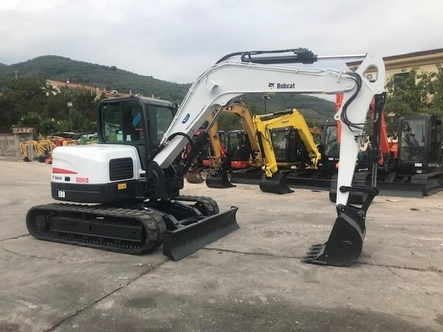 Escavatore Bobcat E 80