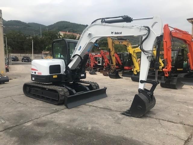 graafmachine Bobcat E 80