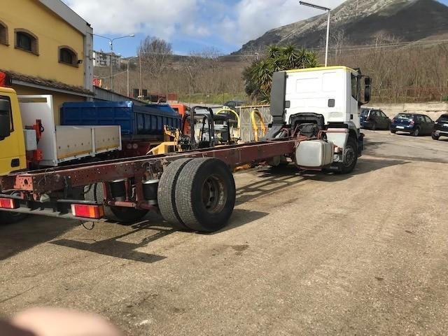 Truck Iveco Stralis AD 190 S 35