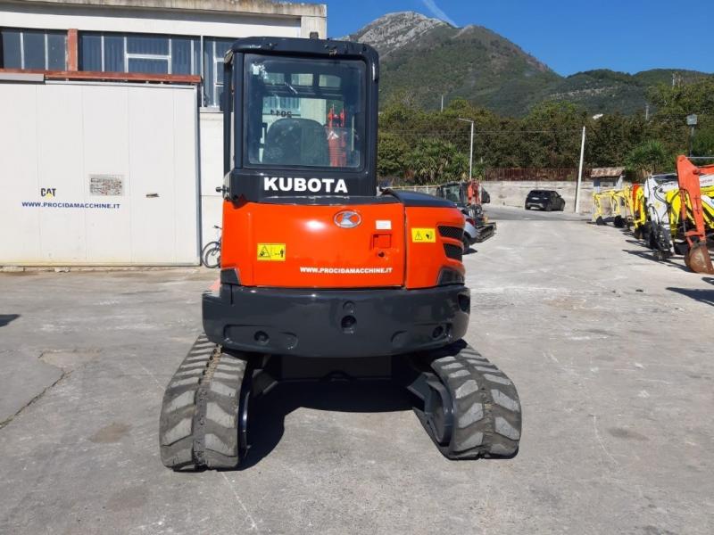 Escavadora Kubota U48-4