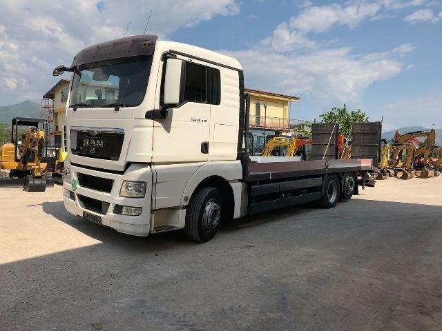 Camião MAN TGX 26.440