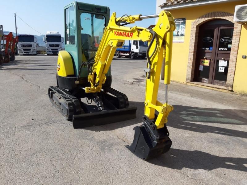 Excavator Yanmar VIO 25