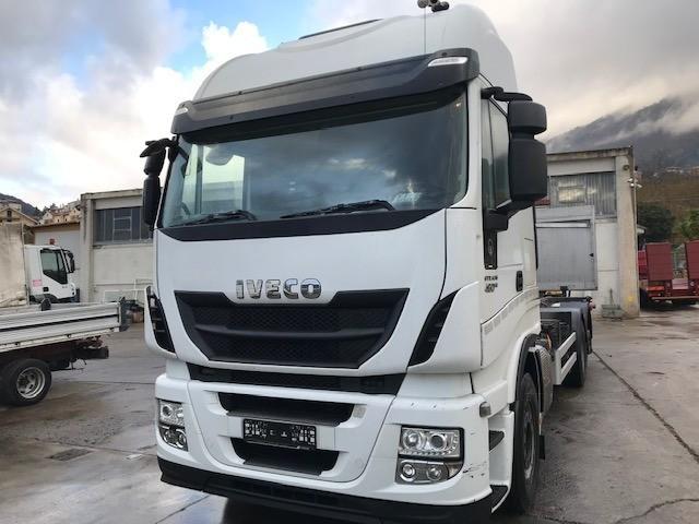 Camião Iveco Stralis