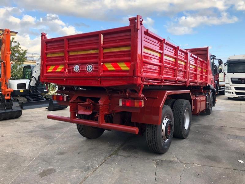 Camion Iveco Stralis 260 S 42