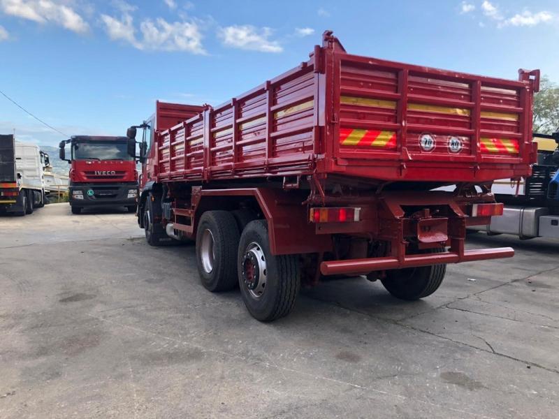 Camion Iveco Stralis 260 S 42