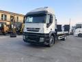 vrachtwagen  machinevervoer Iveco Stralis AD 190 S 45