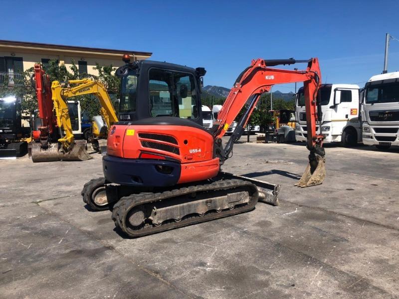 Escavadora Kubota U55-4