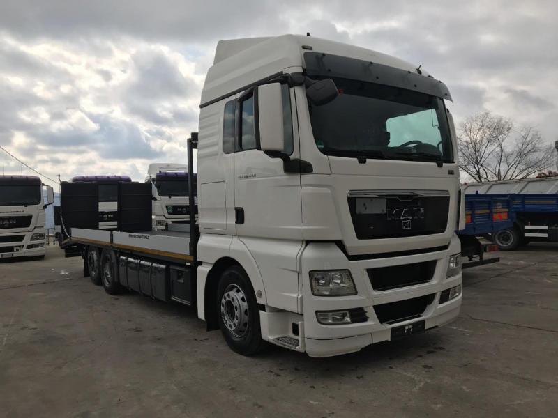 Truck MAN TGX 26.440