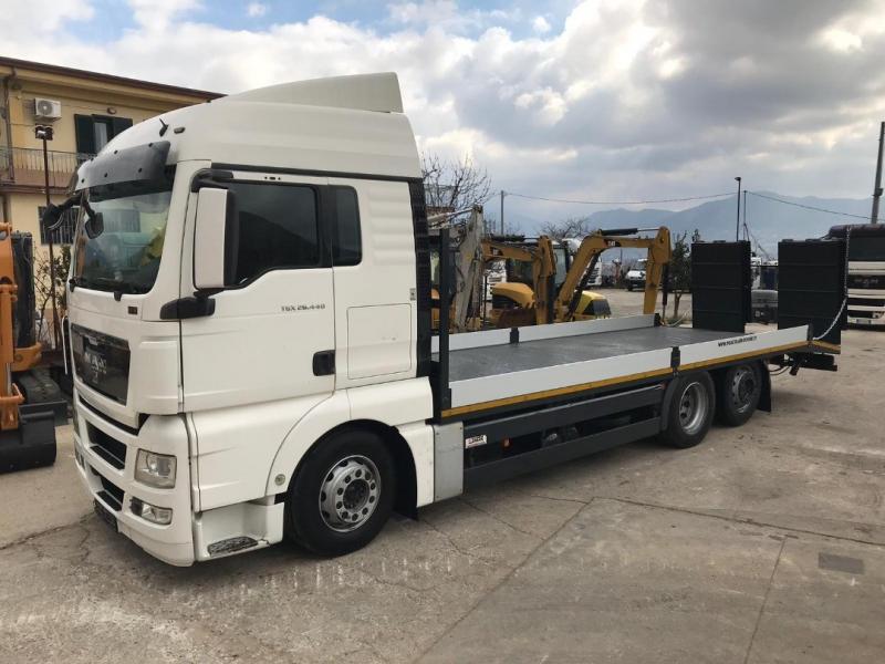 LKW MAN TGX 26.440