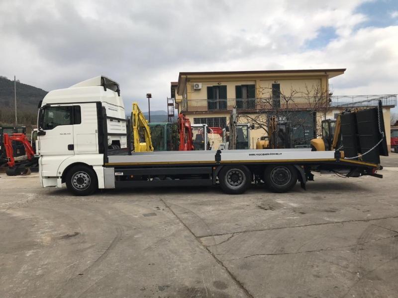 Camion MAN TGX 26.440