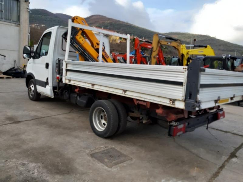 Utilitario Iveco Daily 35C15