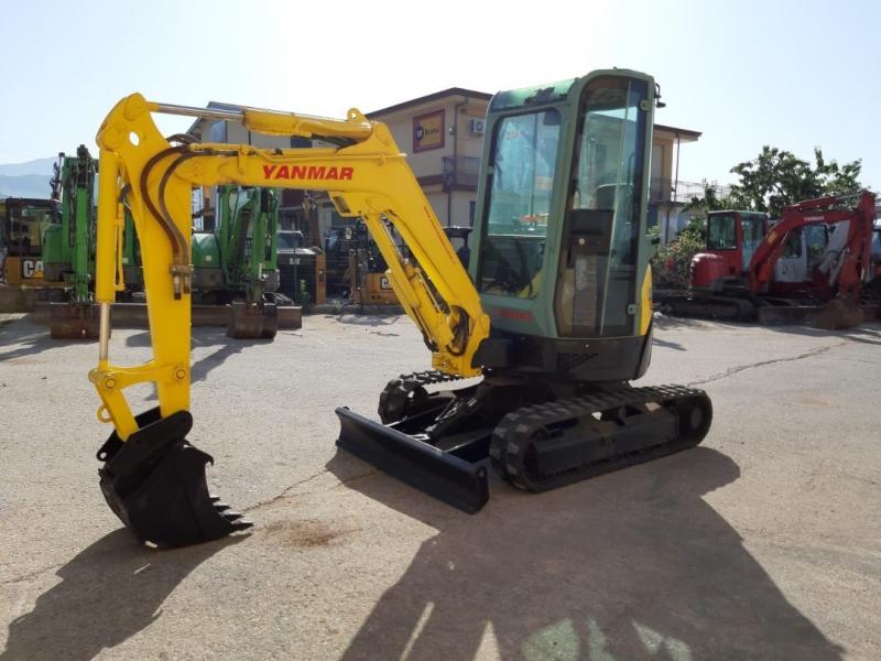 Schaufellader Yanmar VIO 25