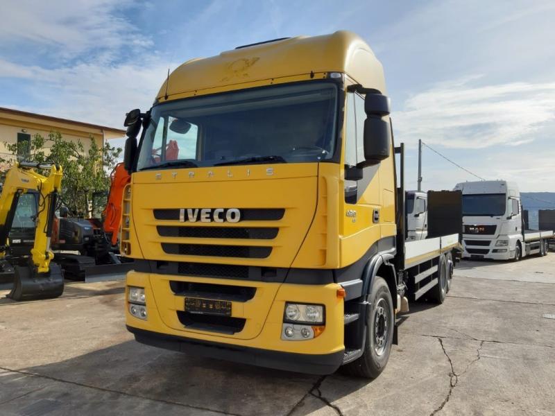 Ciężarówka Iveco Stralis 260 S 42