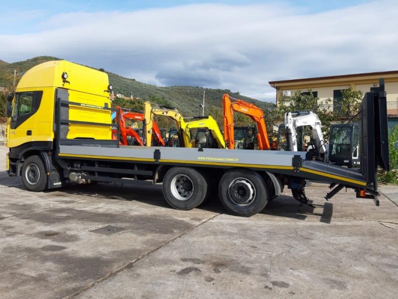 Ciężarówka Iveco Stralis 260 S 42