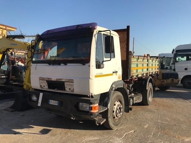 LKW MAN LE 220 B