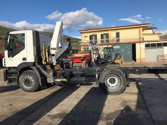 LKW Iveco Stralis AD 190 S 31