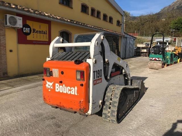 Pá carregadora Bobcat T 190 HF