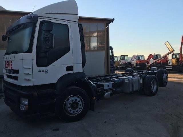 Camion Iveco Stralis 260 S 42