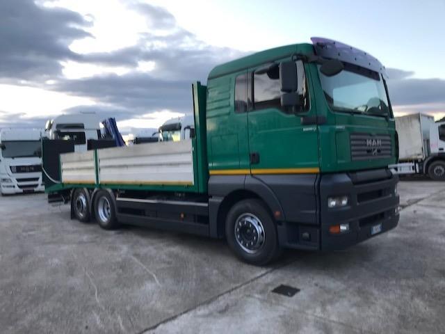 vrachtwagen MAN TGA 26.360