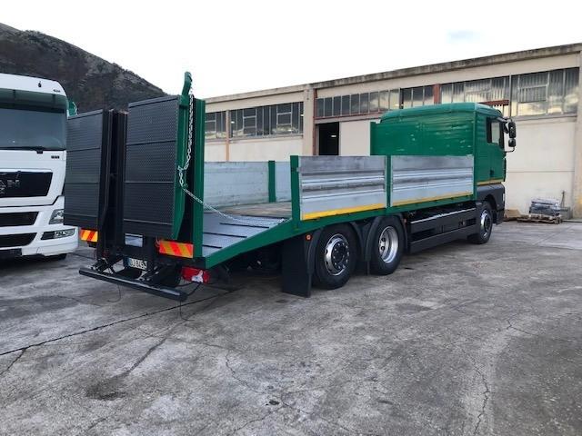 Camion MAN TGA 26.360