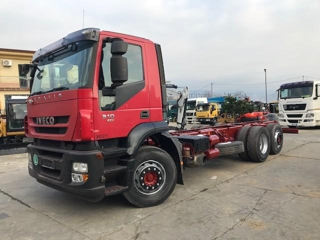 Camión Iveco Stralis AD 260 S 31