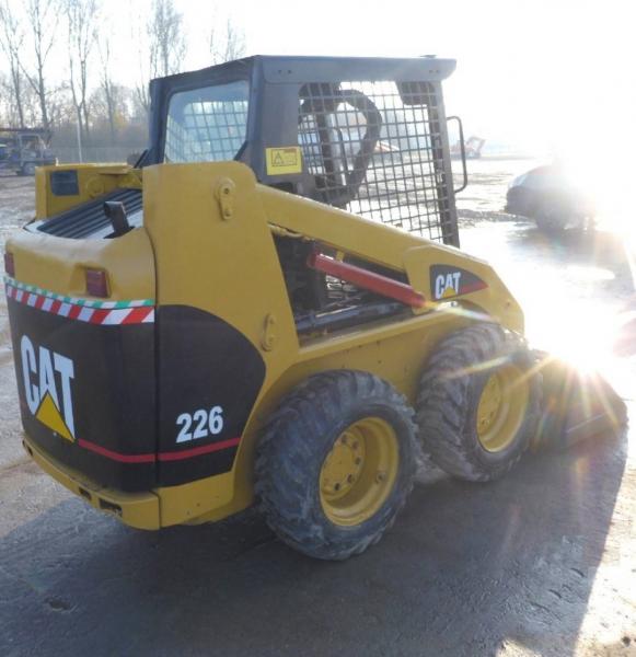 Loader Caterpillar 226B