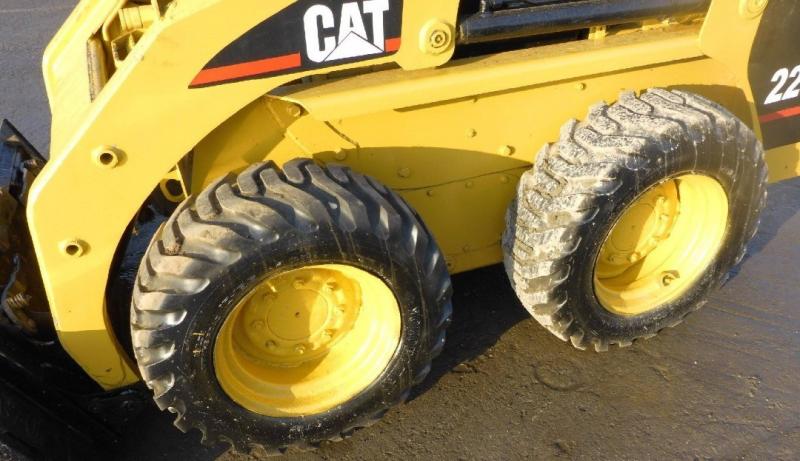 Loader Caterpillar 226B